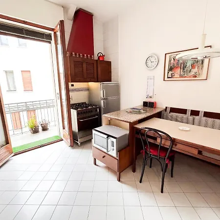 Апартаменты Italian Style In Centre