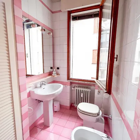 Italian Style In Centre Διαμέρισμα