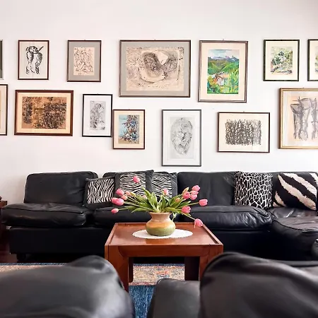 Italian Style In Centre דירה